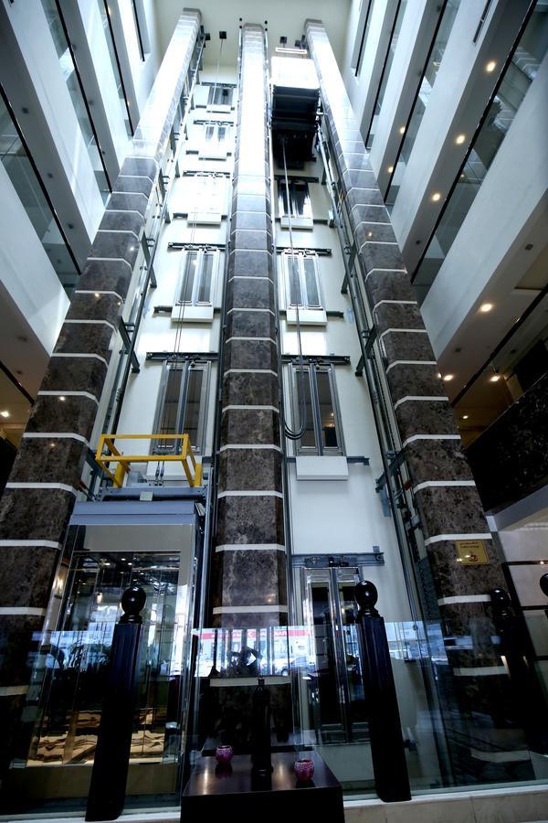 London Crown Hotel Dubai Exterior photo