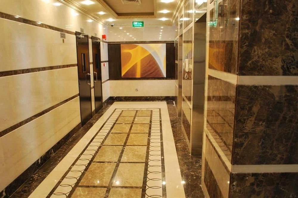 London Crown Hotel Dubai Exterior photo